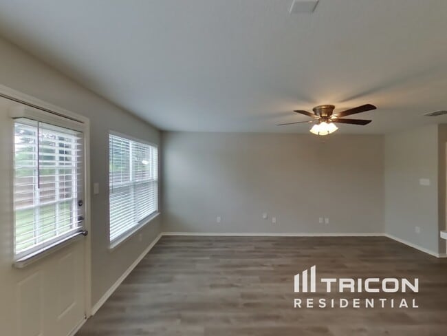1532 Pine Ln in Fort Worth, TX - Building Photo - Building Photo