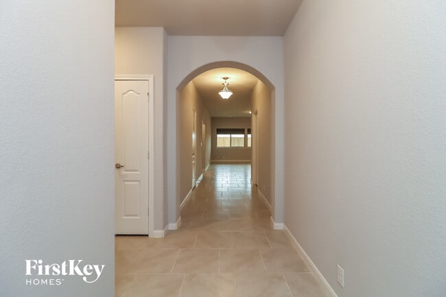 1089 Nighthawk Trl in Alvarado, TX - Foto de edificio - Building Photo