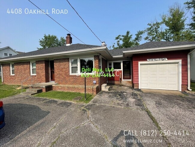 4408 Oak Hill Rd in Evansville, IN - Building Photo - Building Photo