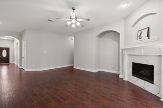 8002 Wilmington Dr in Rowlett, TX - Building Photo - Building Photo