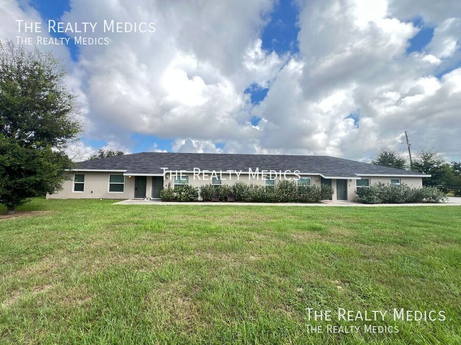 8106 Juniper Rd in Ocala, FL - Foto de edificio
