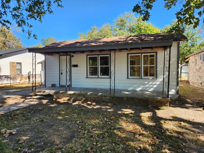 property at 228 N Cherry