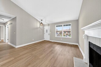 1309 Whispering Ridge Ln in St. Peters, MO - Building Photo - Building Photo