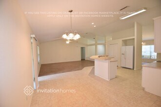 708 June Lake Ln in Brandon, FL - Building Photo - Building Photo