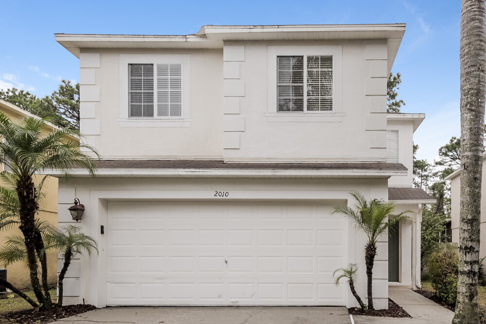 2010 Stone Abbey Blvd in Orlando, FL - Building Photo