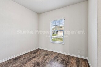 4712 Paluxy Trl in San Antonio, TX - Foto de edificio - Building Photo