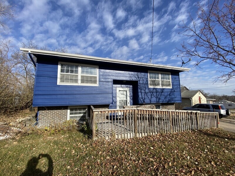 3408 Easton Blvd in Des Moines, IA - Building Photo