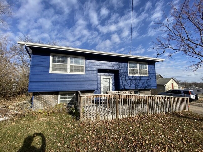 property at 3408 Easton Blvd