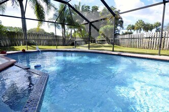 23157 SW 56th Ave in Boca Raton, FL - Building Photo - Building Photo