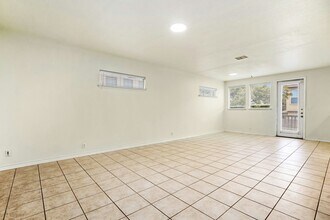 1210 Tweed Willow in San Antonio, TX - Building Photo - Building Photo
