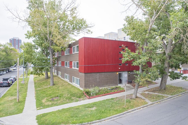 Weston Apartments in Calgary, AB - Building Photo - Building Photo