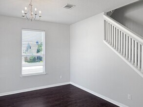 7930 Hatchmere Ct in Converse, TX - Building Photo - Building Photo