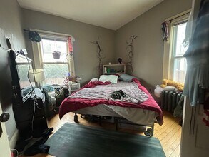 2312 E Park Pl in Milwaukee, WI - Building Photo - Building Photo