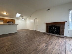 2752 Moose Creek Ln in Ontario, CA - Building Photo - Building Photo