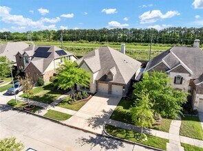537 East Fork in Webster, TX - Building Photo - Building Photo