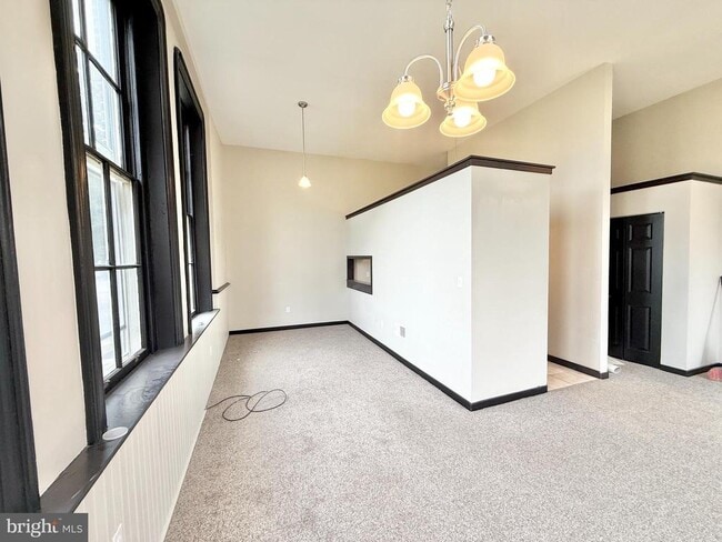 745 Manor St in Columbia, PA - Building Photo - Building Photo