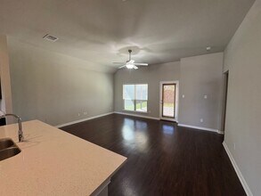 3214 Shawlands Rd in Killeen, TX - Foto de edificio - Building Photo