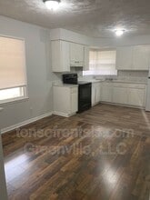 3844 S Pine St in Spartanburg, SC - Building Photo - Building Photo