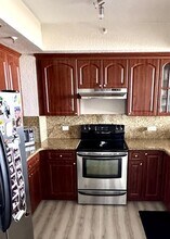 2301 SW 27th Ave in Miami, FL - Building Photo - Building Photo