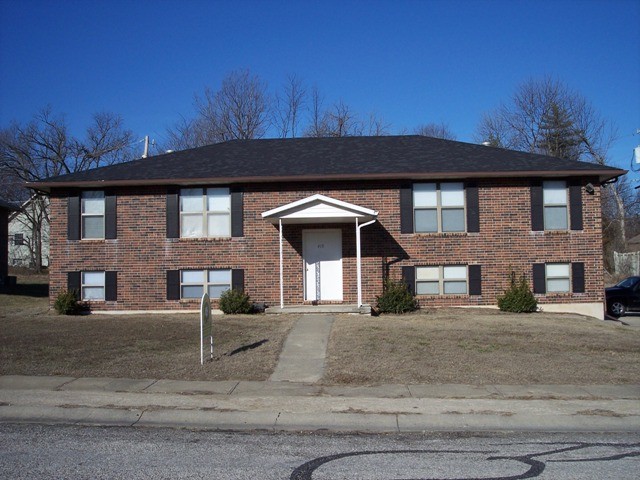 419 Windy Way Photo