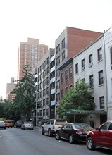 220 E 26th St in New York, NY - Building Photo - Building Photo