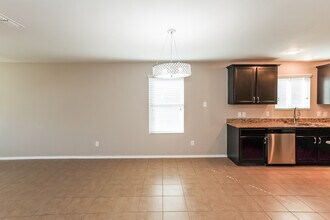 10008 Calcite Dr in Fort Worth, TX - Foto de edificio - Building Photo