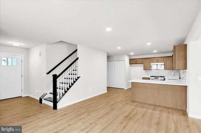 property at 2450 Jefferson Ave