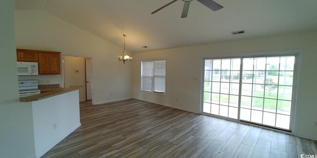 1289 Gailard Dr in Conway, SC - Foto de edificio - Building Photo