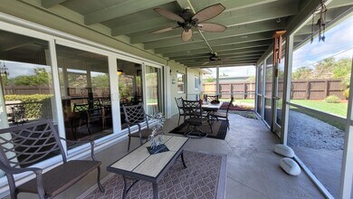 949 W Royal Palm Rd in Boca Raton, FL - Building Photo - Building Photo
