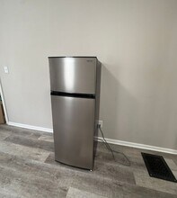 25 Parkview St in Mount Clemens, MI - Building Photo - Building Photo