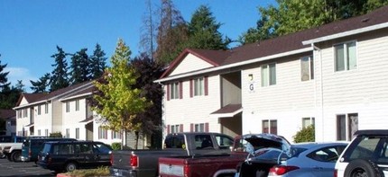 Windsor Manor Apartments in Portland, OR - Building Photo - Building Photo