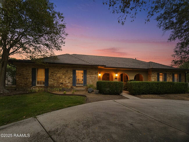 232 Thibodeaux Dr