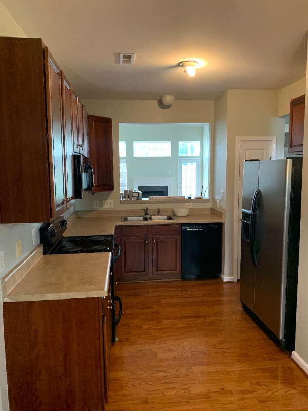 1422 Burrell Ave NW in Concord, NC - Foto de edificio - Building Photo