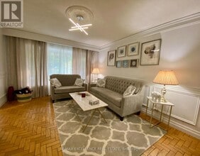 485 Gowland CR in Milton, ON - Building Photo - Building Photo