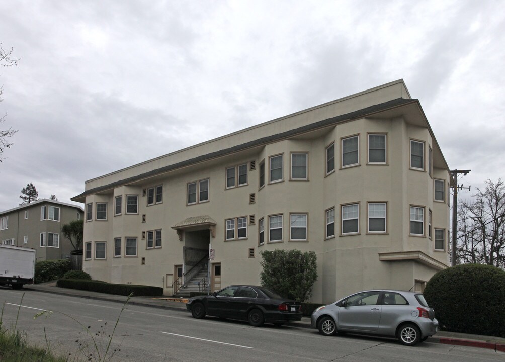 4306 Park Blvd in Oakland, CA - Foto de edificio