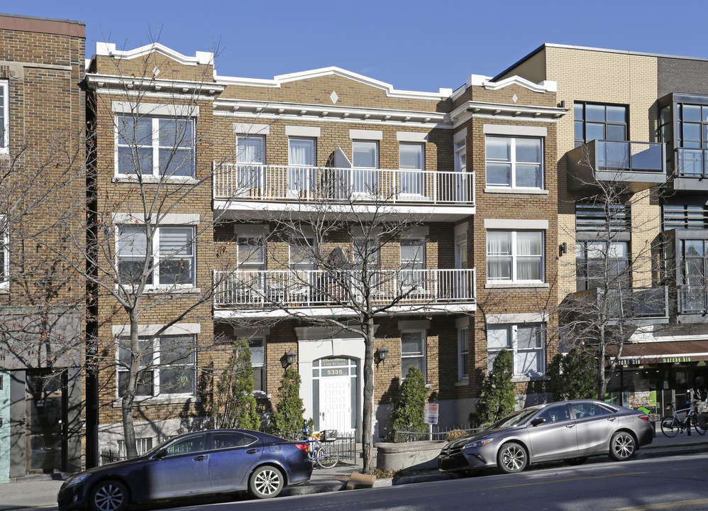 5335 du Parc in Montréal, QC - Building Photo