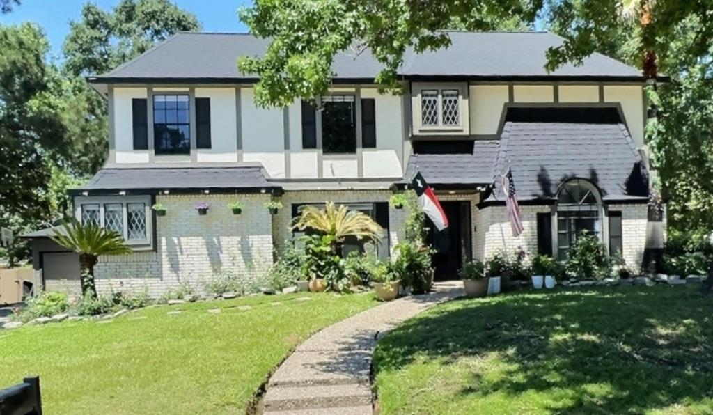 2511 Woodvale Dr in Houston, TX - Building Photo