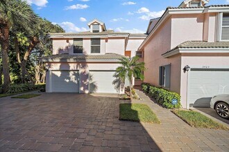 3902 Fairway Dr S in Jupiter, FL - Building Photo - Building Photo