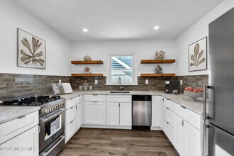 1807 Laurel Terrace in Belmar, NJ - Building Photo - Building Photo