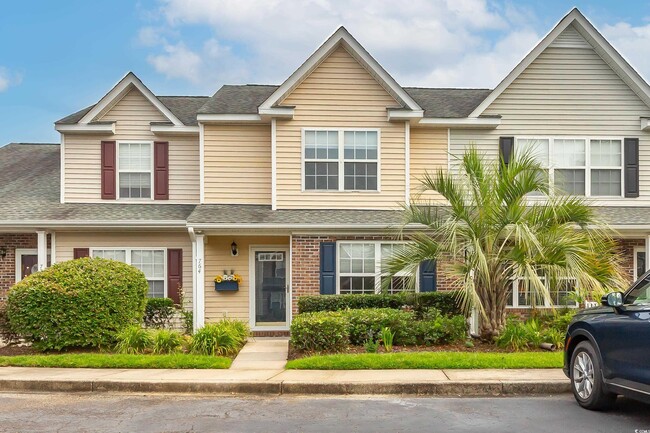 property at 764 Wilshire Ln