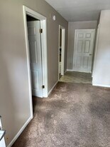 981 Charlotte Ave, Unit East Brainerd apartment in Chattanooga, TN - Building Photo