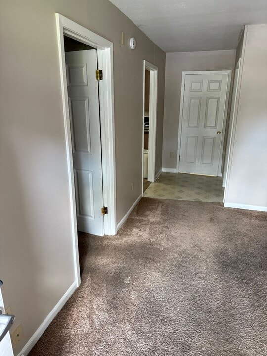 981 Charlotte Ave, Unit East Brainerd apartment in Chattanooga, TN - Foto de edificio