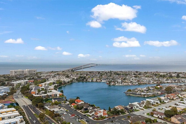One Hundred Grand in Foster City, CA - Building Photo - Building Photo