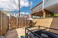 32 N Decker Ave photo'