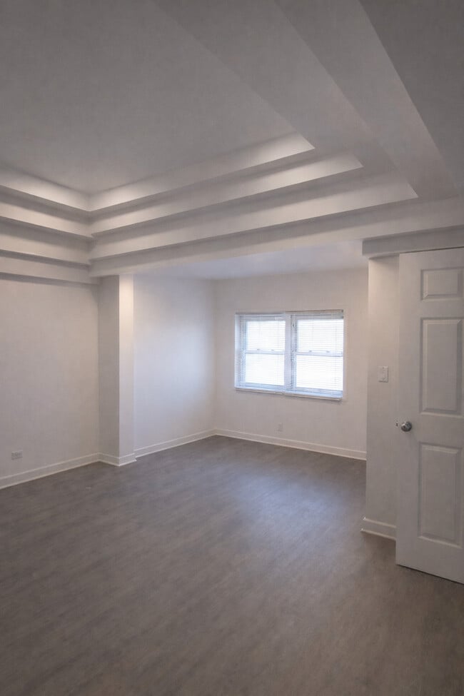 property at 4519 W Thomas St