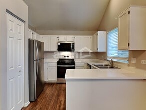 495 W Camden Ln in South Elgin, IL - Building Photo - Building Photo