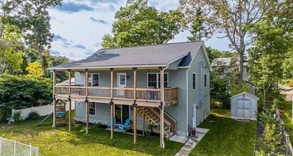 43 Marine Ave in Wareham, MA - Building Photo - Building Photo