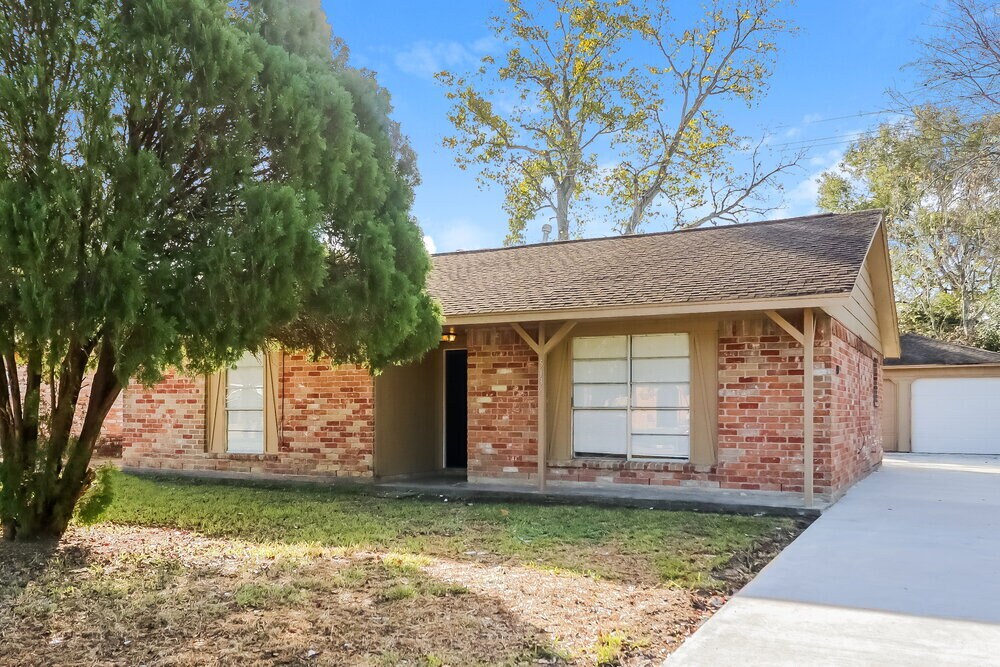 5139 Wickview Ln in Houston, TX - Foto de edificio