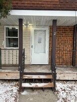 1512 1st St E in Thief River Falls, MN - Building Photo