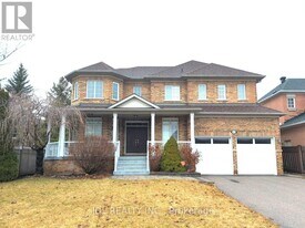 6 Odessa Crescent in Markham, ON - Building Photo